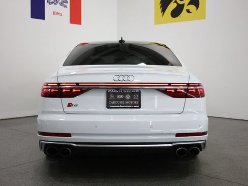 Used 2023 Audi S8 w/ S8 Comfort Plus Package AWD/4WD image 11