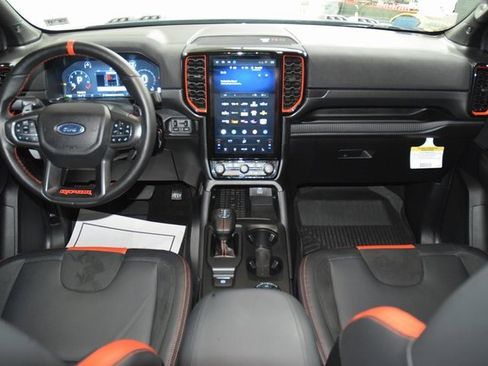 Used 2025 Ford Ranger Raptor image 32