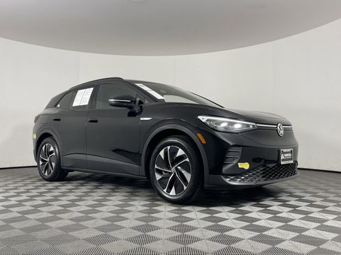 Used 2022 Volkswagen ID.4 Pro image 17