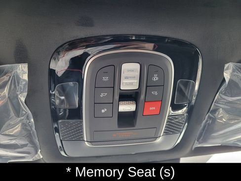 Used 2025 Hyundai Palisade Calligraphy AWD/4WD image 31