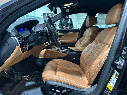 Used 2019 BMW M550i xDrive w/ Premium Package AWD/4WD image 44