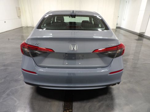 Used 2024 Honda Civic Sport image 5