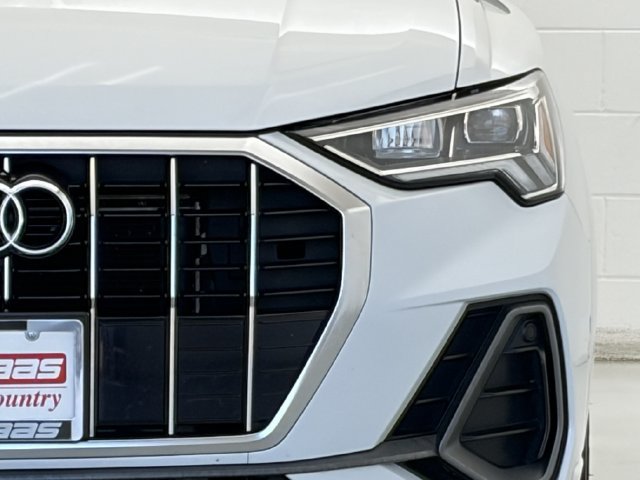 Used 2021 Audi Q3 2.0T Premium Plus w/ Premium Plus Package AWD/4WD image 9