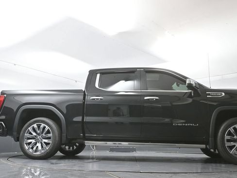 Used 2023 GMC Sierra 1500 Denali w/ Denali Reserve Package AWD/4WD image 53