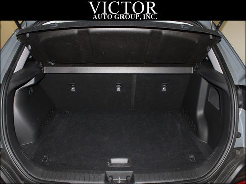 Used 2020 Hyundai Kona SE image 29