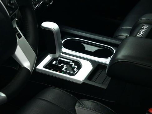 Used 2019 Toyota Tundra Limited w/ Limited Premium Package image 18