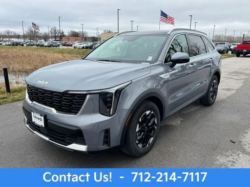 New 2025 Kia Sorento S w/ Panoramic Sunroof Package image 1