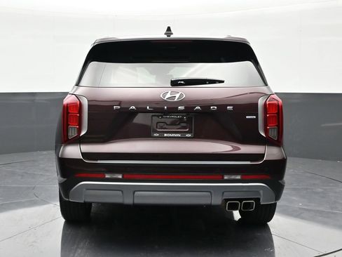 Used 2023 Hyundai Palisade SEL image 4
