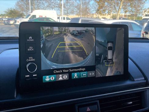 Used 2024 Honda Pilot Elite image 22