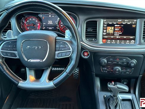 Used 2022 Dodge Charger SRT Hellcat w/ Harman/Kardon Audio Group image 18
