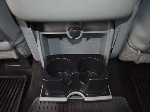 Used 2014 Ford F150 XLT image 30