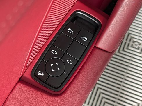Certified 2024 Porsche 911 Carrera S RWD image 26
