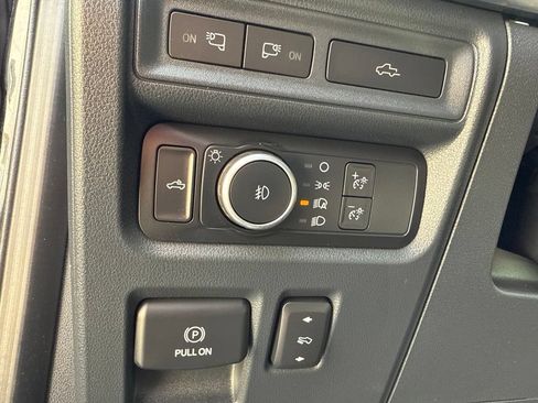 Used 2021 Ford F150 Lariat AWD/4WD image 22