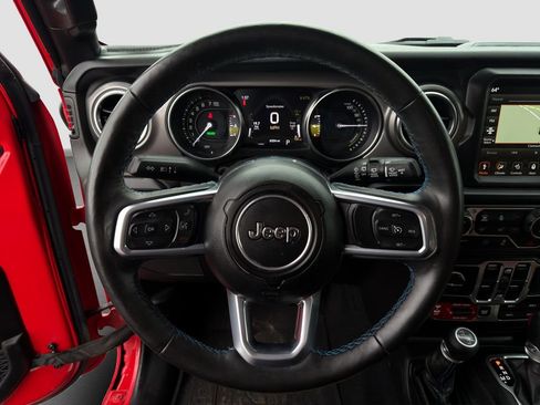 Used 2023 Jeep Wrangler Unlimited Rubicon 4xe AWD/4WD image 10
