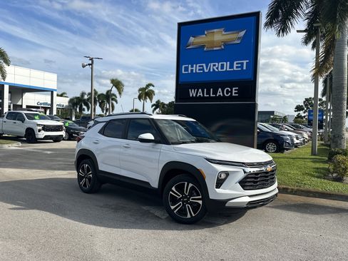 New 2026 Chevrolet TrailBlazer LT w/ Convenience Package image 1