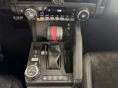 Used 2025 Toyota Tacoma TRD Pro AWD/4WD image 22