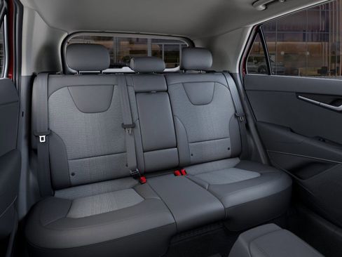 New 2025 Kia Niro EX Touring image 17