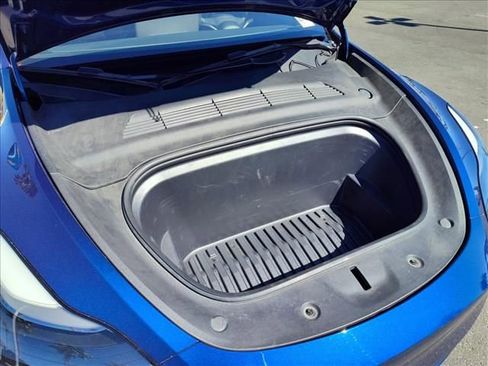 Used 2023 Tesla Model Y Long Range image 22