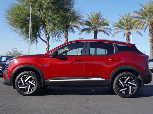 New 2026 Nissan Kicks SV w/ SV Premium Package FWD image 2