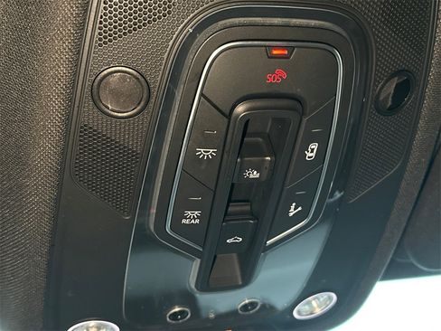 Used 2017 Audi Q7 2.0T Premium Plus w/ Premium Plus Package image 34