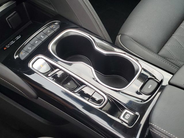 Used 2023 Buick Envision Avenir AWD/4WD image 21