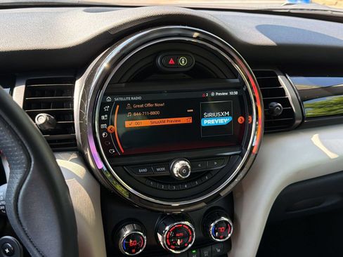 Used 2019 MINI Cooper S w/ Premium Package FWD image 17