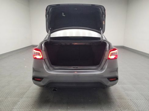 Used 2019 Nissan Sentra SR image 29