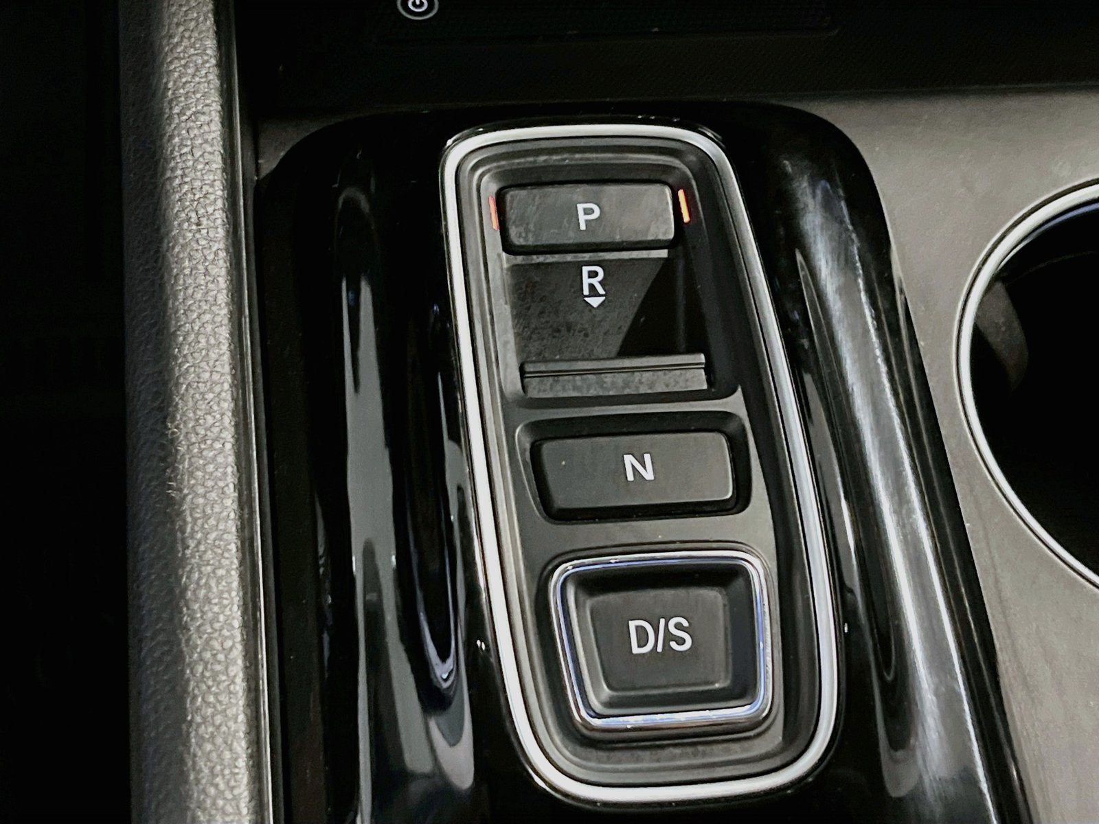 Used 2025 Honda Pilot Touring image 17