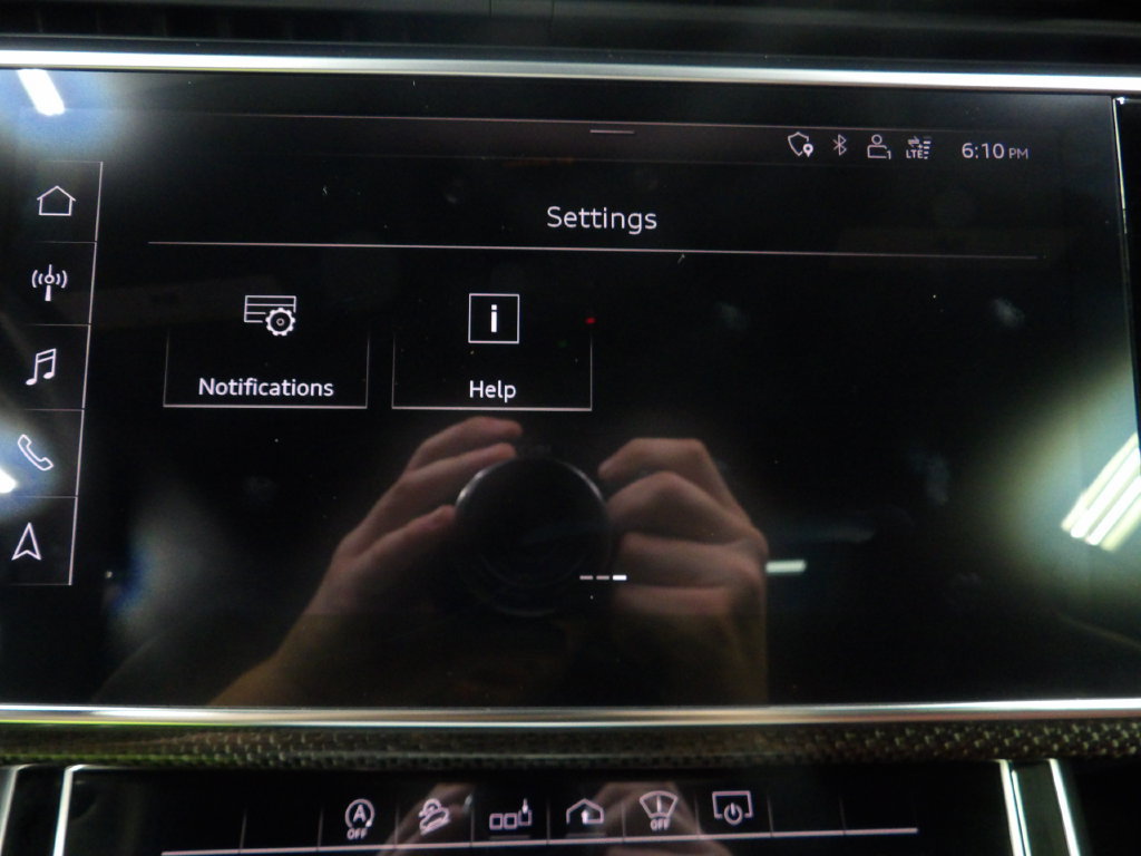 Used 2020 Audi SQ8 Prestige w/ S Sport Package AWD/4WD image 38