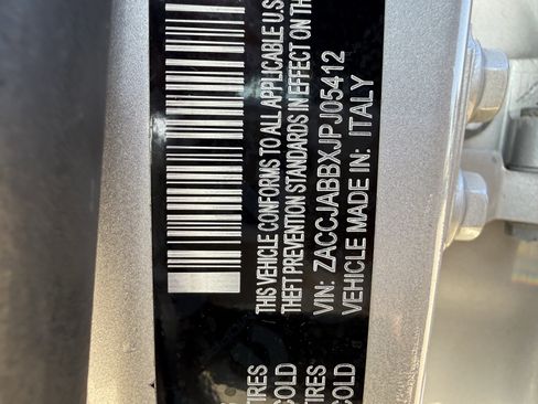 Used 2018 Jeep Renegade Altitude image 34