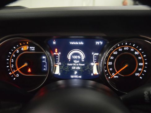 Used 2023 Jeep Wrangler Unlimited Sport AWD/4WD image 45