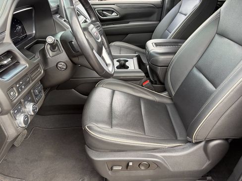Certified 2022 GMC Yukon SLT w/ SLT Luxury Package AWD/4WD image 20