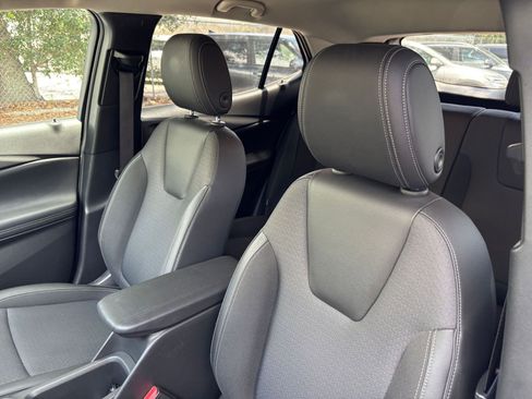 Used 2025 Buick Encore GX Preferred FWD image 35