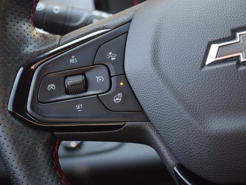 Used 2024 Chevrolet Trax RS w/ Driver Confidence Package image 21