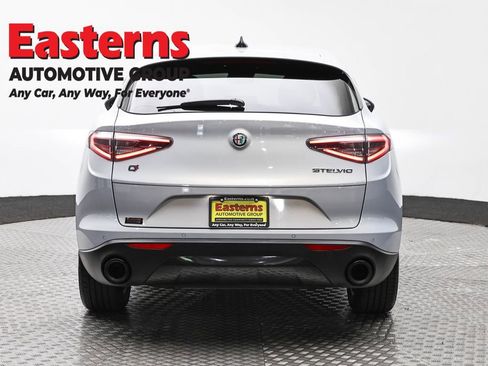 Used 2024 Alfa Romeo Stelvio Sprint AWD/4WD image 6