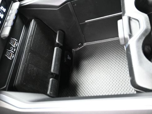 Used 2025 RAM 1500 Big Horn image 23