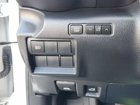 Certified 2022 Lexus IS 300 w/ Accessory Package 2 RWD image 21