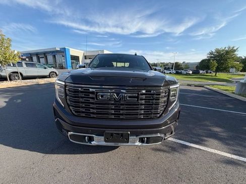 Used 2025 GMC Sierra 1500 Denali Ultimate AWD/4WD image 12