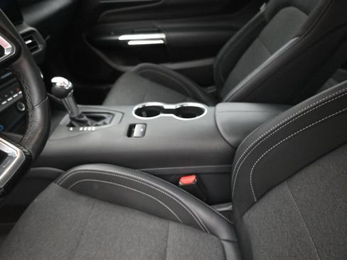 Used 2025 Ford Mustang GT RWD image 19