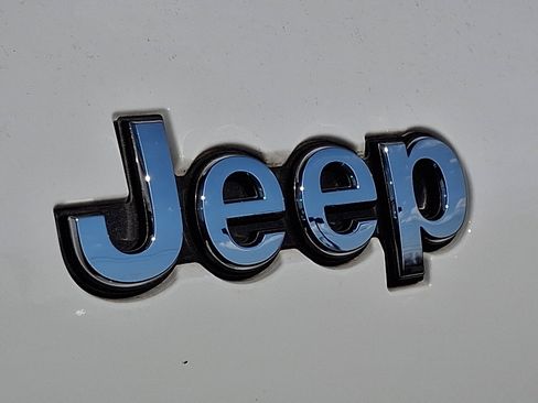 Certified 2023 Jeep Grand Cherokee L Overland AWD/4WD image 29