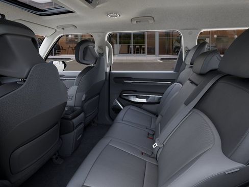 New 2026 Kia EV9 Light RWD image 18