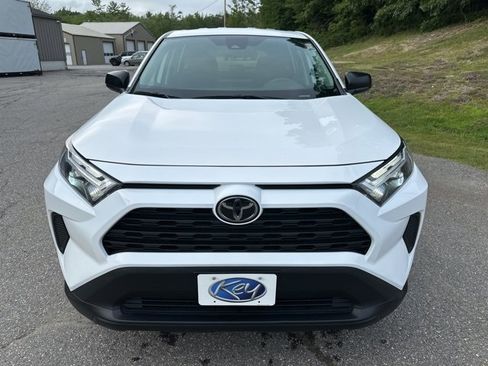 Used 2024 Toyota RAV4 LE image 3