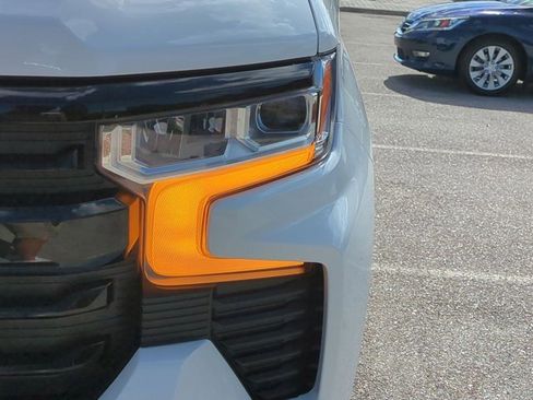 Used 2024 Chevrolet Silverado 1500 LT Trail Boss w/ LT Trail Boss Premium Package image 10