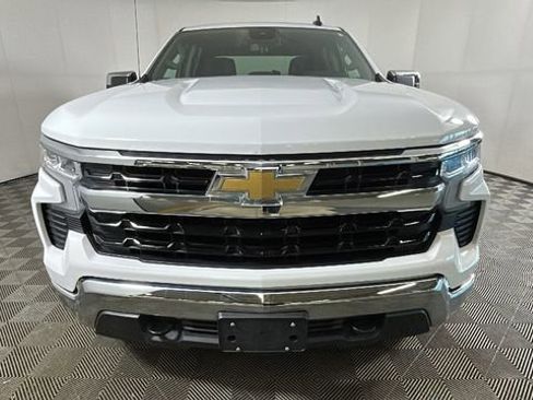 Used 2025 Chevrolet Silverado 1500 LT AWD/4WD image 8