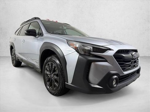 Used 2025 Subaru Outback Onyx Edition AWD/4WD image 1