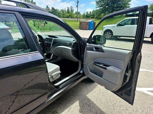 Used 2012 Subaru Forester 2.5X w/ Alloy Wheel Pkg image 16