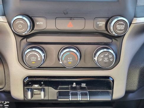 Used 2024 RAM 2500 Big Horn w/ Bed Utility Group AWD/4WD image 29