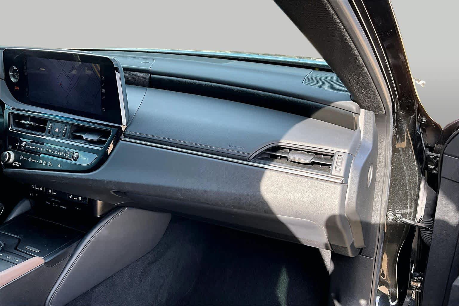 Certified 2022 Lexus ES 350 w/ Premium Package FWD image 19