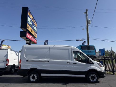 Used 2023 Ford Transit 250 Medium Roof w/ Load Area Protection Package RWD image 3