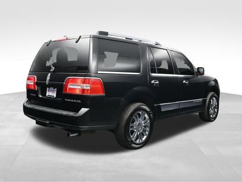 Used 2010 Lincoln Navigator 4WD image 5